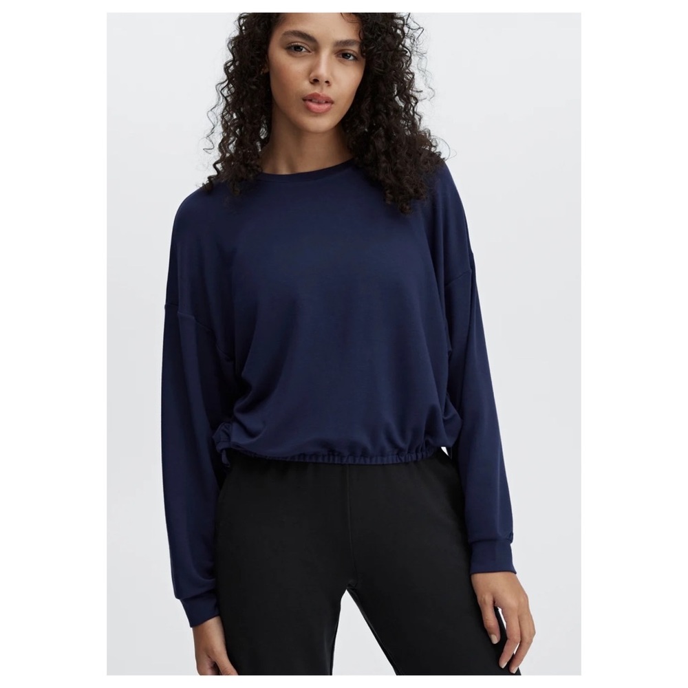 Fabletics Lightweight Longsleeve Cinch Top